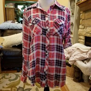 🆕️Velzera Women's Button Down Shirt